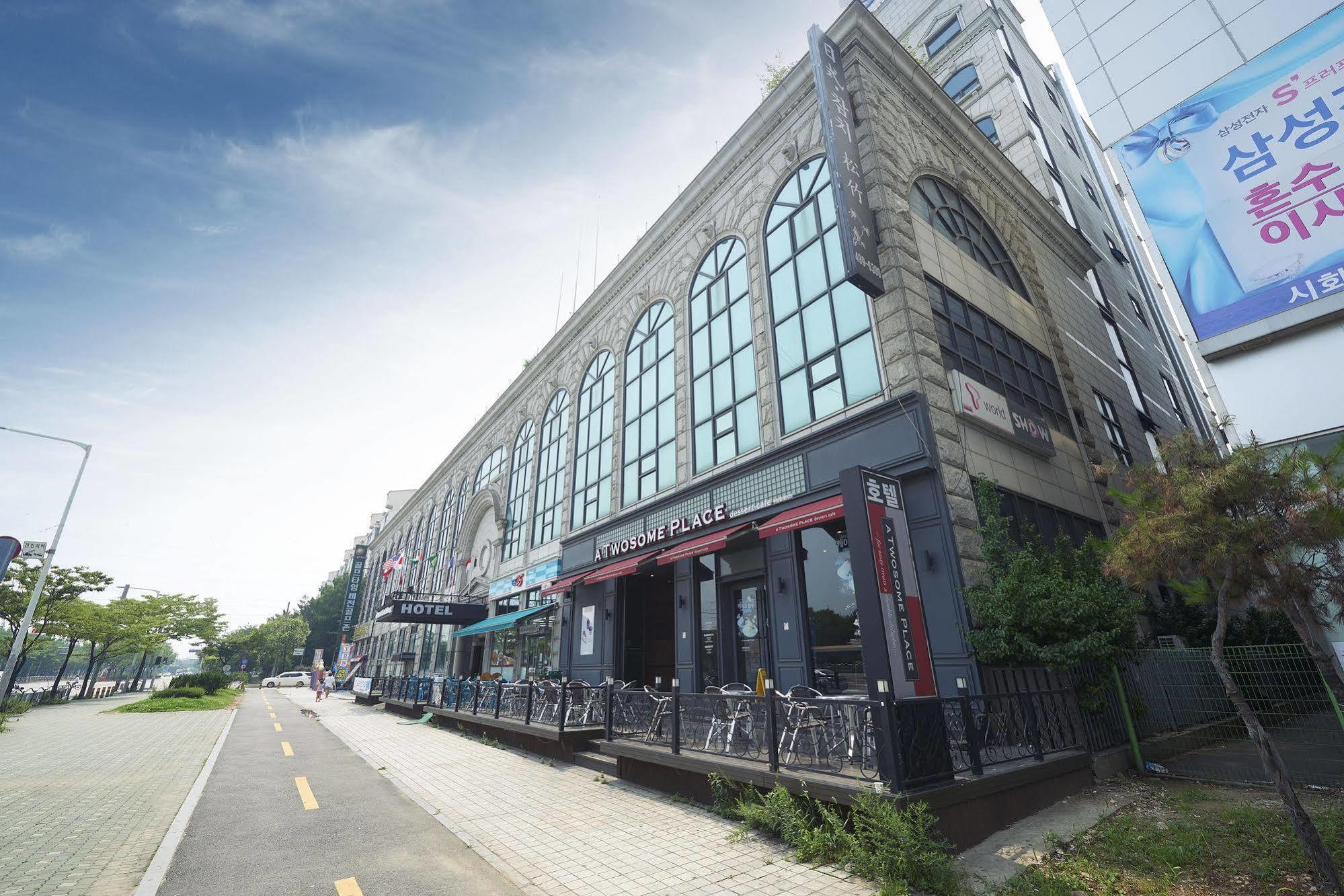 Benikea Premier Hotel Siheung Ngoại thất bức ảnh