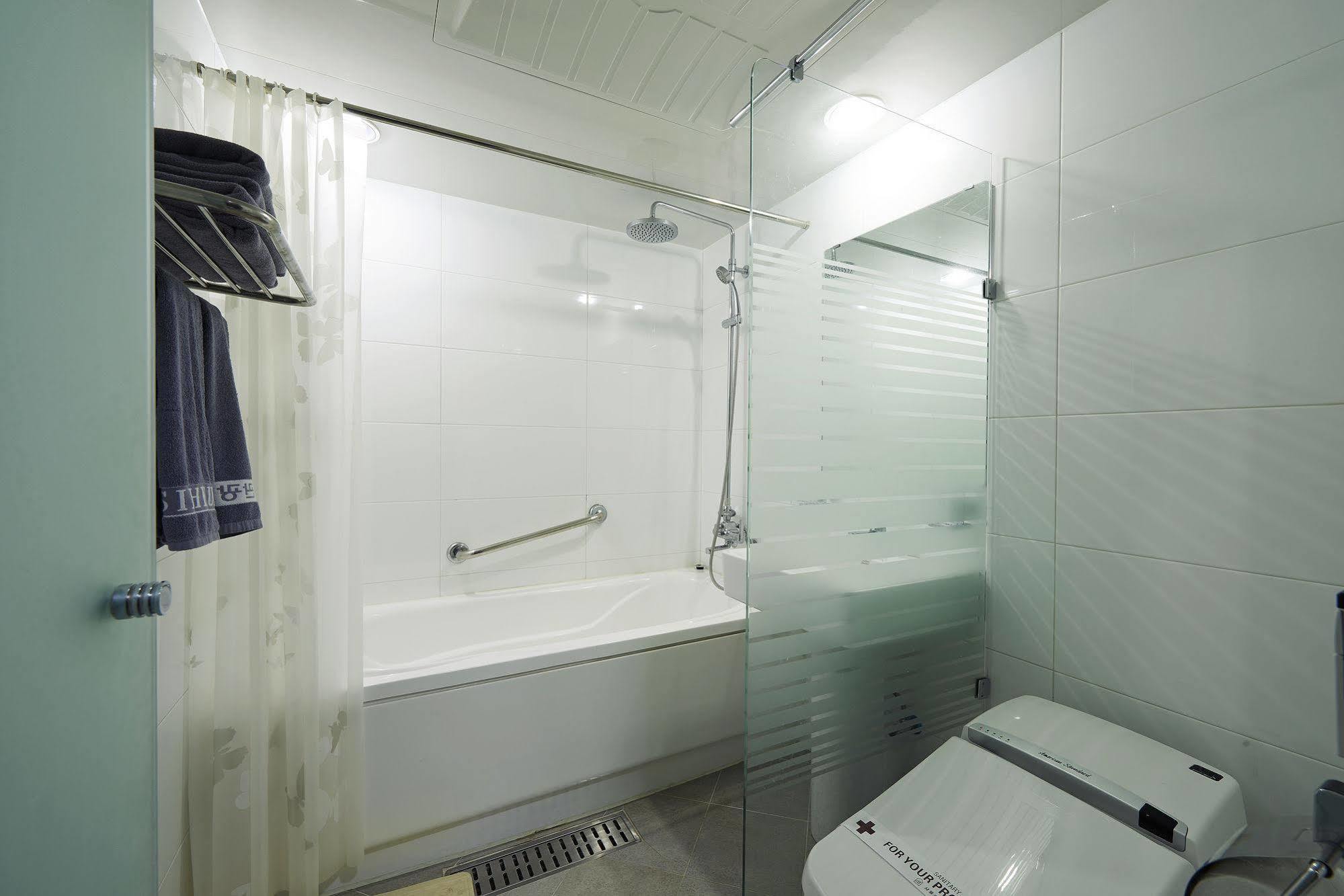 Benikea Premier Hotel Siheung Ngoại thất bức ảnh