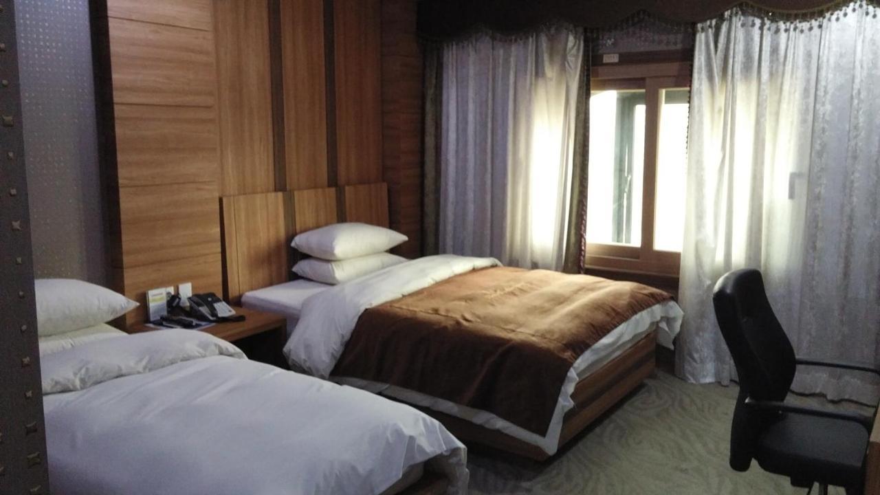 Benikea Premier Hotel Siheung Ngoại thất bức ảnh