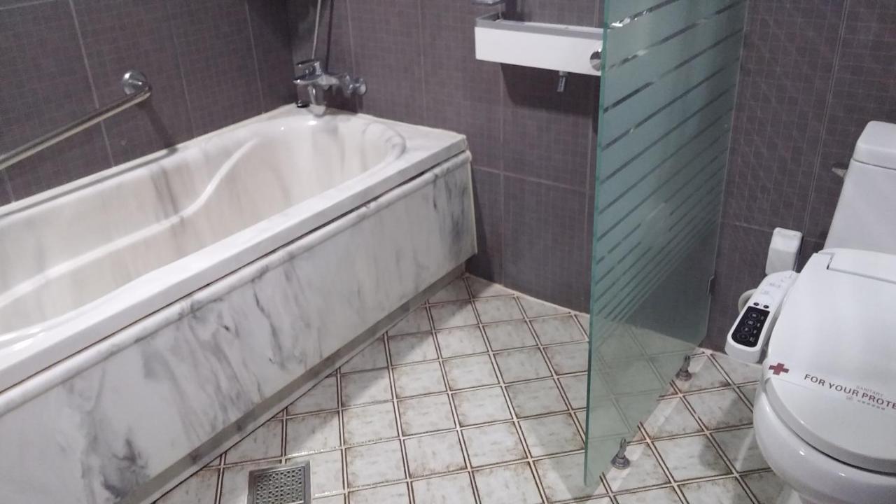 Benikea Premier Hotel Siheung Ngoại thất bức ảnh